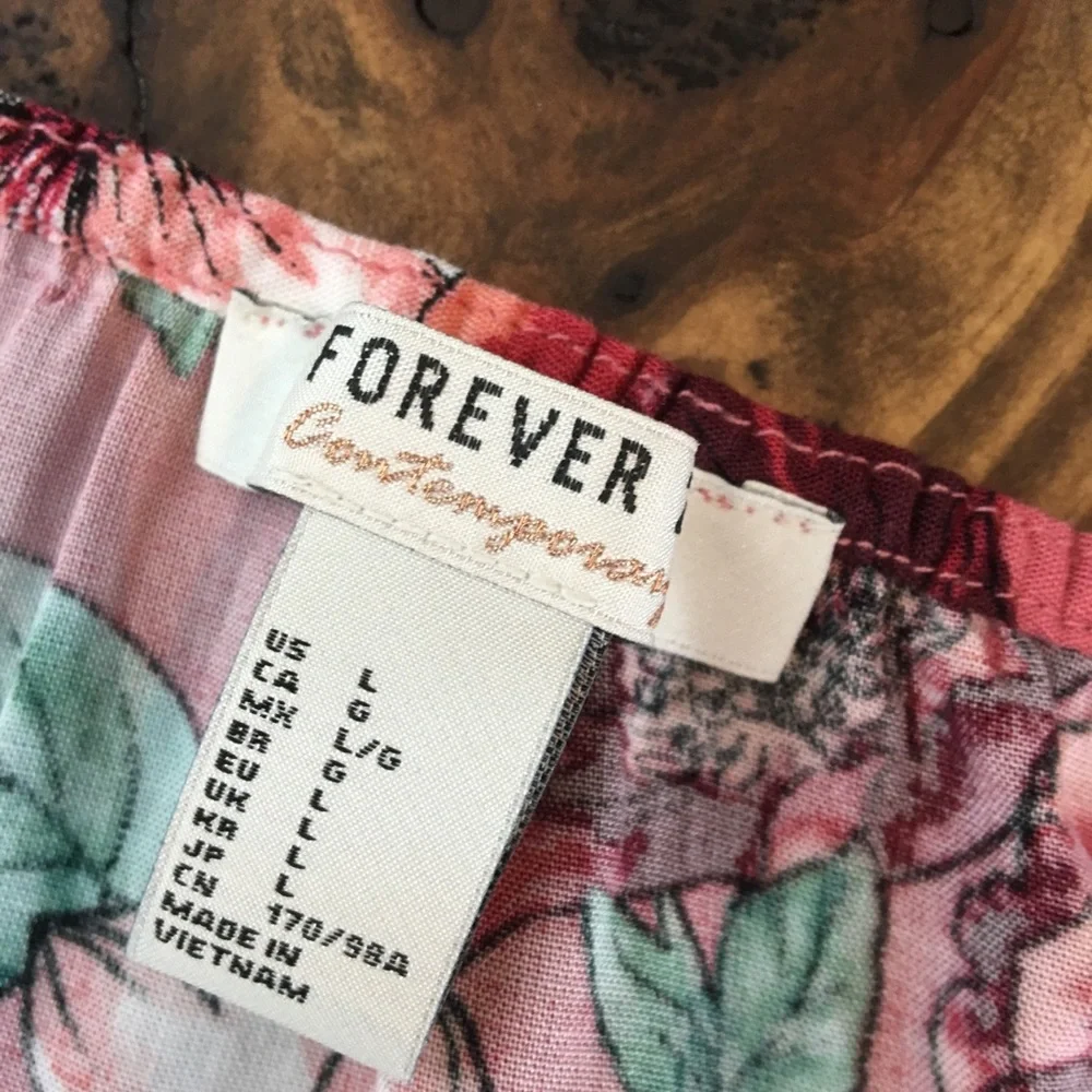 Forever 21 | Floral Cold Shoulder Open Back Halter Neckline‎